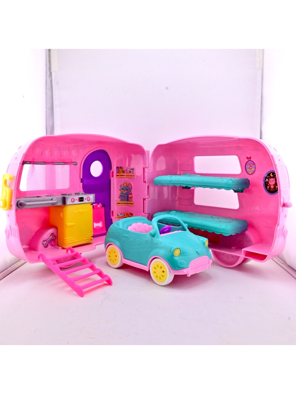 BARBIE CLUB CHELSEA CAMPER PLAYSET, RV TRAVEL TRAILER & CAR, PRE-OWNED